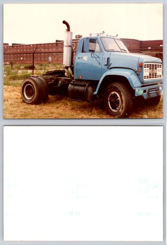 Inch blue truck - 5,